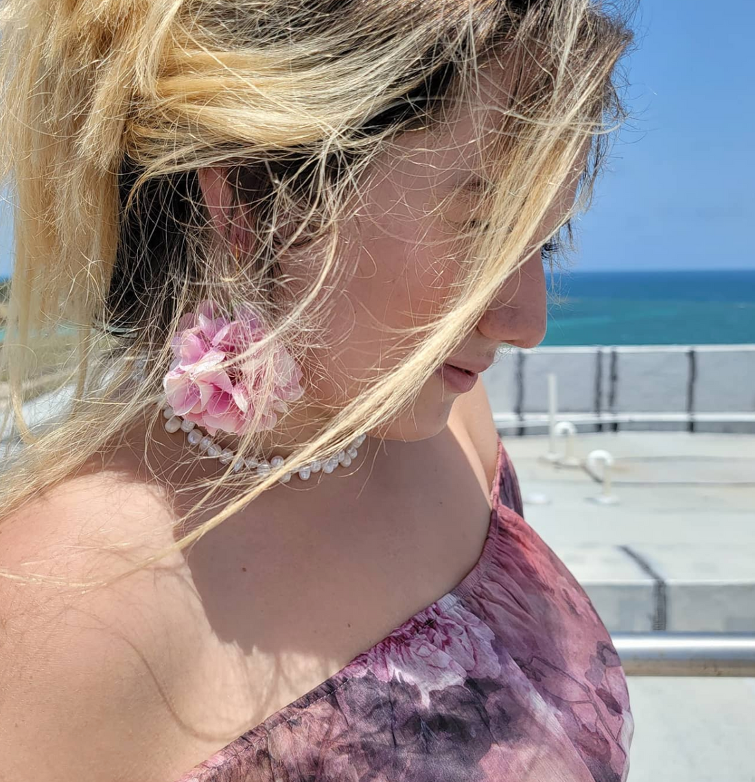 La Elegancia no Tiene Edad: Reinventando tu Estilo con el Poder de los Accesorios