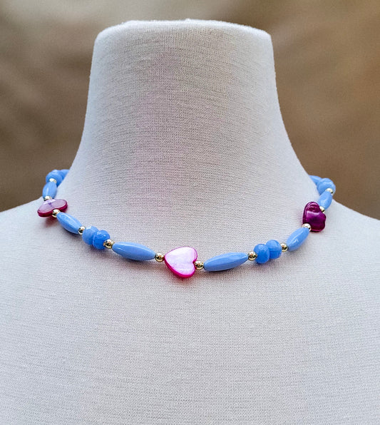 Choker rosa lavanda con corazones de nácar – Trish T CoCo