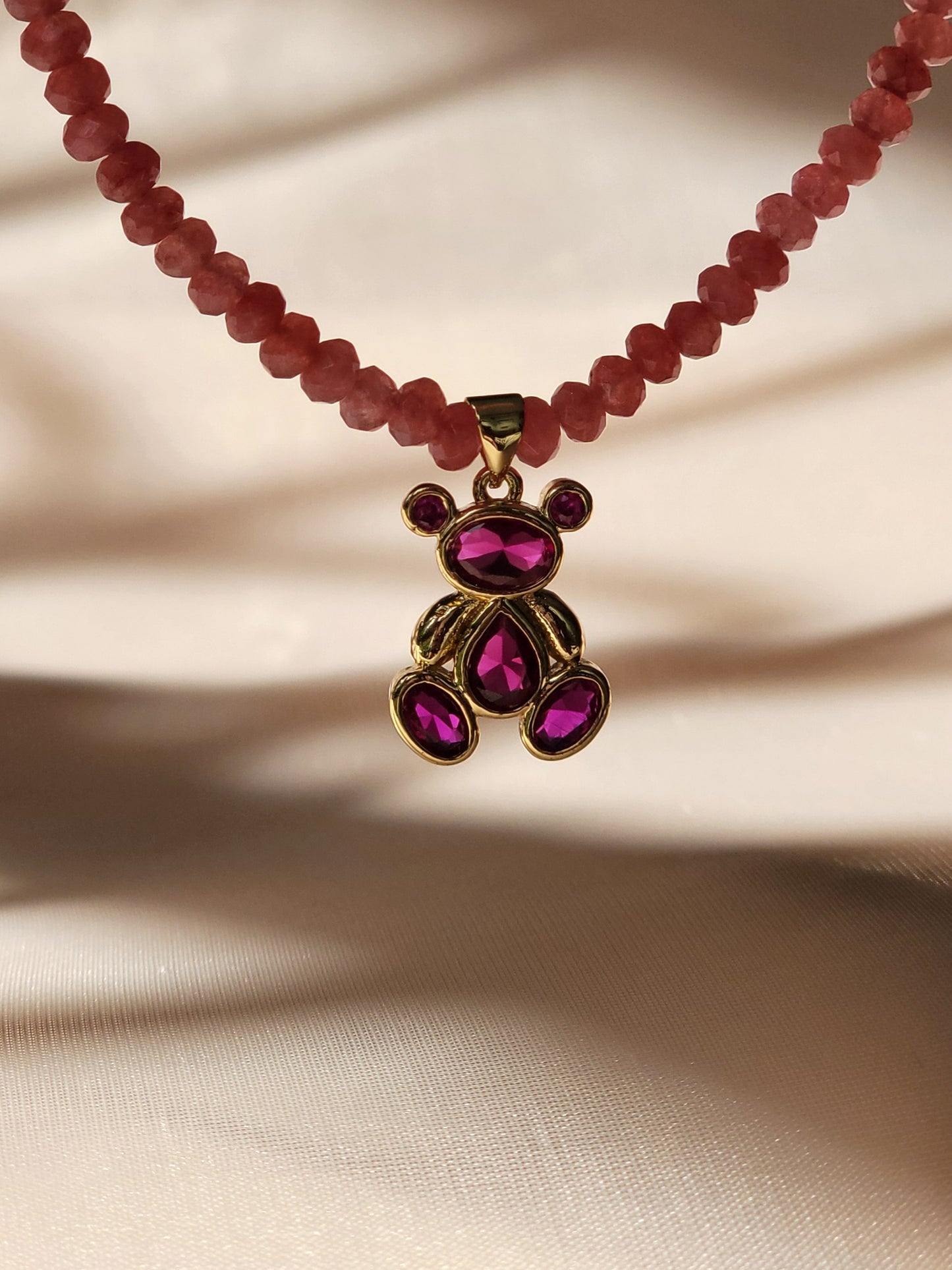 Handmade glass teddy bear necklace in magenta – Trish T CoCo