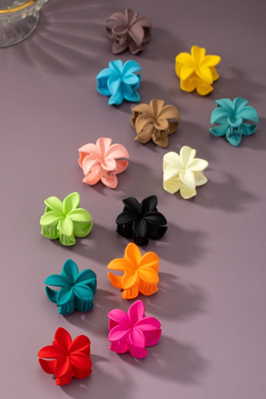 Bright color Hawaiian flower hair claw clip