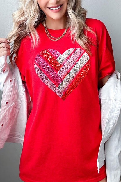 Faux Sequins Striped Heart Graphic Plus Tee